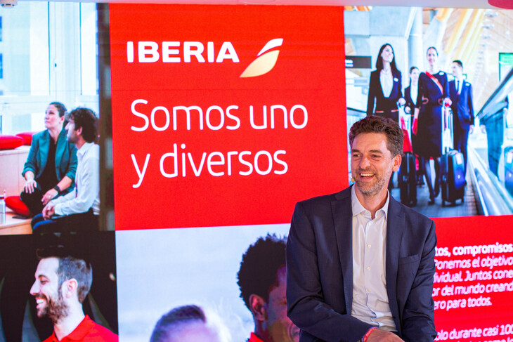 Iberia: Vacantes para atención al cliente, técnicos y tripulación